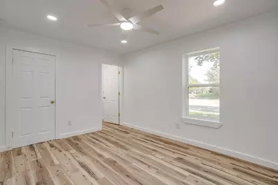 521 Mesquite Avenue, Crowley, TX 76036 - Photo 28