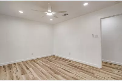 521 Mesquite Avenue, Crowley, TX 76036 - Photo 30