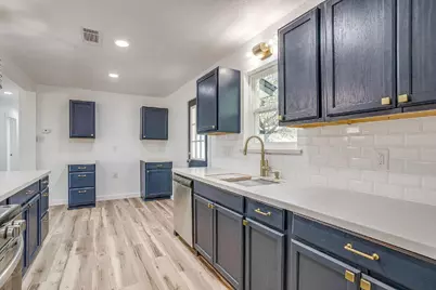 521 Mesquite Avenue, Crowley, TX 76036 - Photo 22