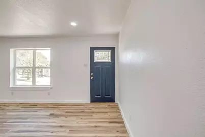 521 Mesquite Avenue, Crowley, TX 76036 - Photo 4