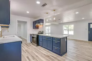 521 Mesquite Ave, Crowley, TX 76036 - Photo 20