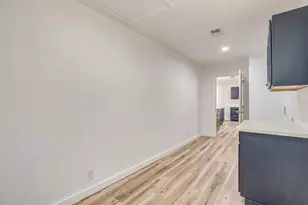 521 Mesquite Ave, Crowley, TX 76036 - Photo 34