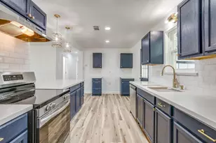 521 Mesquite Ave, Crowley, TX 76036 - Photo 16