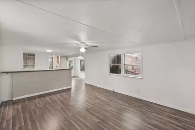 1509 E Apache Trail, Granbury, TX 76048 - Photo 6