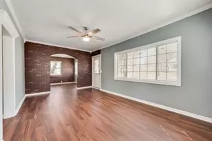 930 W Freeman St, Sherman, TX 75092 - Photo 4