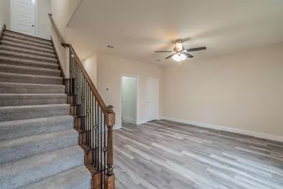 1605 Mignon Drive, Arlington, TX 76010 - Photo 2