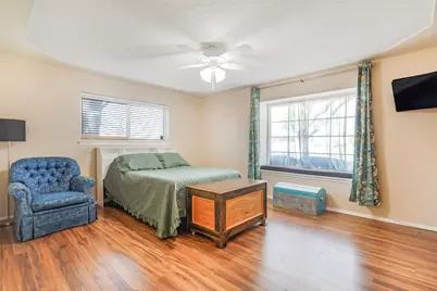 1822 E Cedar Elm Drive, Arlington, TX 76012 - Photo 20