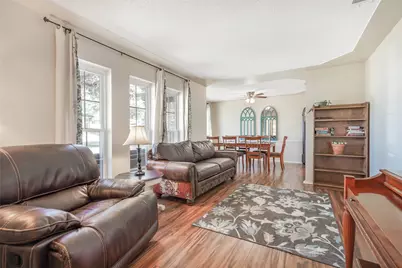 1822 E Cedar Elm Drive, Arlington, TX 76012 - Photo 14