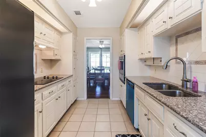 1822 E Cedar Elm Drive, Arlington, TX 76012 - Photo 4