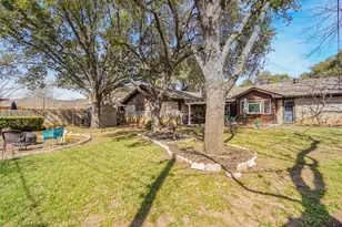 1822 E Cedar Elm Dr, Arlington, TX 76012 - Photo 26