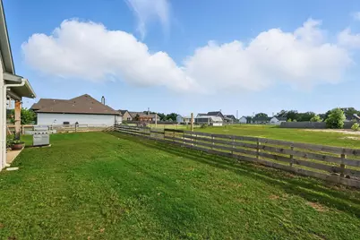 121 Bluegrass Trail, Springtown, TX 76082 - Photo 38