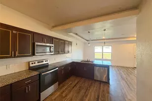 625 E Powell Ave, Fort Worth, TX 76104 - Photo 10