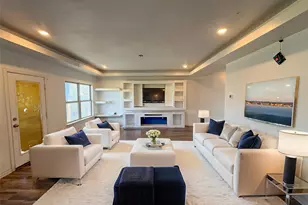 625 E Powell Ave, Fort Worth, TX 76104 - Photo 2