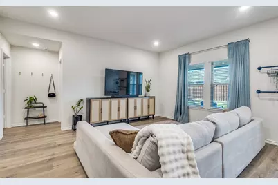 13193 Don Fisher Lane, Providence Village, TX 76227 - Photo 8