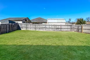 1827 Willowbrook Dr, Terrell, TX 75160 - Photo 18