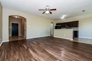 1827 Willowbrook Dr, Terrell, TX 75160 - Photo 4