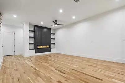 2327 Vagas Street #102, Dallas, TX 75219 - Photo 2