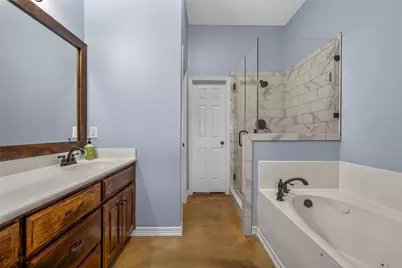 275 N Quail Run Drive, West, TX 76691 - Photo 16