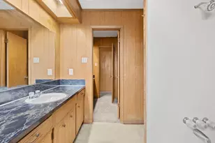 704 S Manson St, Wolfe City, TX 75496 - Photo 28