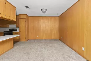 704 S Manson St, Wolfe City, TX 75496 - Photo 4