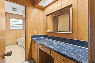 704 S Manson St, Wolfe City, TX 75496 - Photo 26