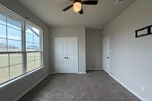 1035 Northern Oaks Ct, Springtown, TX 76082 - Photo 8