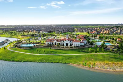 1125 Blue Lake Boulevard, Arlington, TX 76005 - Photo 2