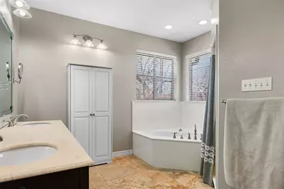 8903 Ravenswood Road, Granbury, TX 76049 - Photo 20