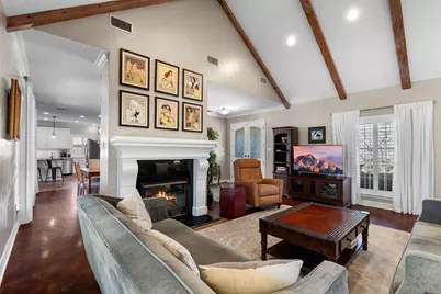 8903 Ravenswood Road, Granbury, TX 76049 - Photo 6