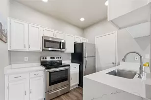 5616 Preston Oaks Rd, Dallas, TX 75254 - Photo 2