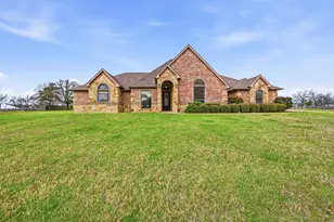 5626 Teague Rd, Fort Worth, TX 76140 - Photo 2