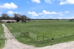 364 Rs County Rd 4530, Point, TX 75472 - Photo 6