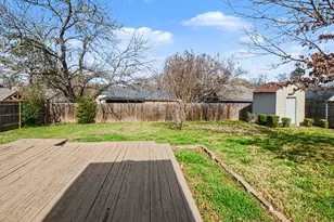 1024 S Riverside Dr, Grapevine, TX 76051 - Photo 20