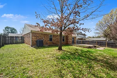 1024 S Riverside Drive, Grapevine, TX 76051 - Photo 20