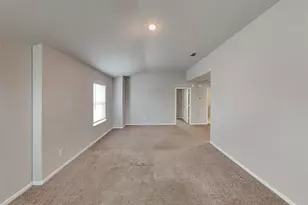 8721 Antelope Flat Ln, Fort Worth, TX 76131 - Photo 4