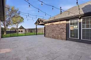 1227 Cambridge Dr, Carrollton, TX 75007 - Photo 32