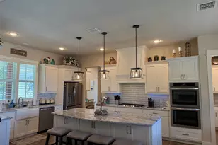 130 Demonbreun Ct, Chico, TX 76431 - Photo 4