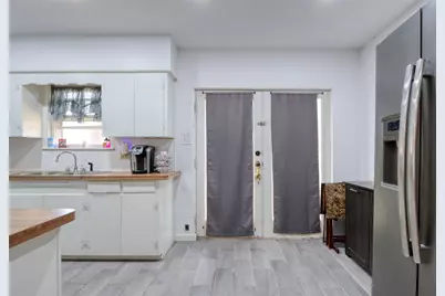 305 E Belt  Line Road, Wilmer, TX 75172 - Photo 6