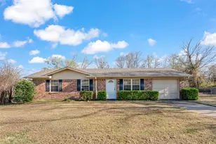 230 Nichols Dr, Canton, TX 75103 - Photo 2