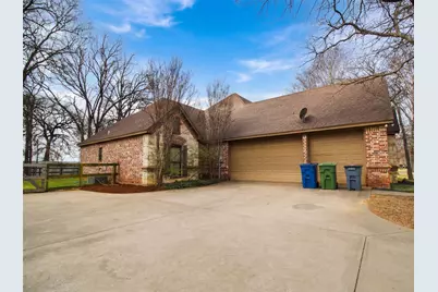 202 Woodland Drive, Krugerville, TX 76227 - Photo 4