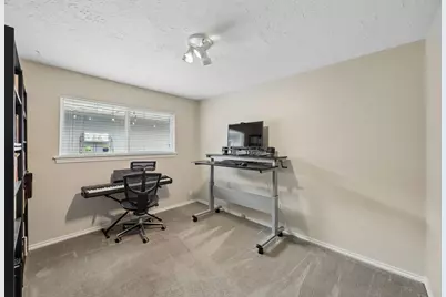 2104 Scarlet Oak Drive, Richardson, TX 75081 - Photo 20