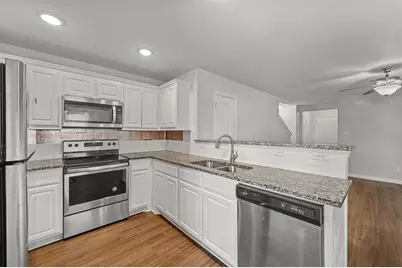 727 W Johnson Street #A, Denison, TX 75020 - Photo 4