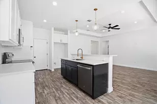 2521 NW 20th St, Fort Worth, TX 76106 - Photo 10