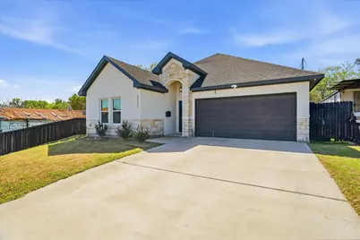 2521 NW 20th Street, Fort Worth, TX 76106 - Photo 2