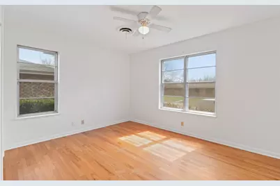 1119 Kings Row, Denton, TX 76209 - Photo 4