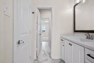 205 Waterside Dr, Argyle, TX 76226 - Photo 24