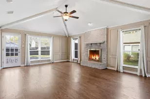 2018 Robin Hill Ln, Carrollton, TX 75007 - Photo 8