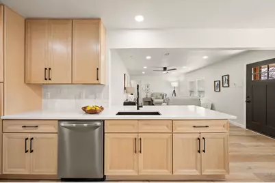 1225 Bellaire Drive, Grapevine, TX 76051 - Photo 16