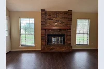 116 Ridge Crest Street, Red Oak, TX 75154 - Photo 6