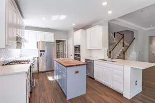 2400 Silverstone Ln, McKinney, TX 75072 - Photo 8